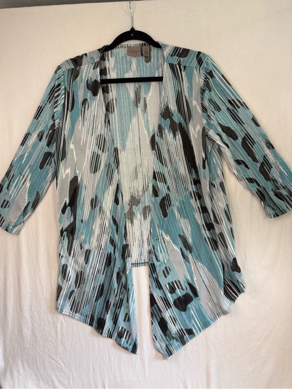 Easy wear by Chicos Lightweight Open-Front Cardigan in Aqua, White & Black S